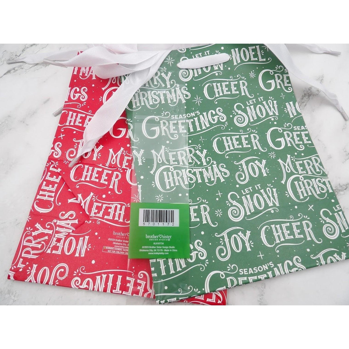 Lot of 12 CHRISTMAS GIFT BAGS 6.5"x8.5"x3.87" Great Quality & Satin Finish