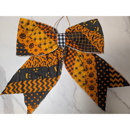 Large Quilted HALLOWEEN Front Door Bow No. 4 - Vintage Inspired